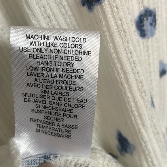 Como Vintage off white stretchy/Flowy blouse - Picture 5 of 6